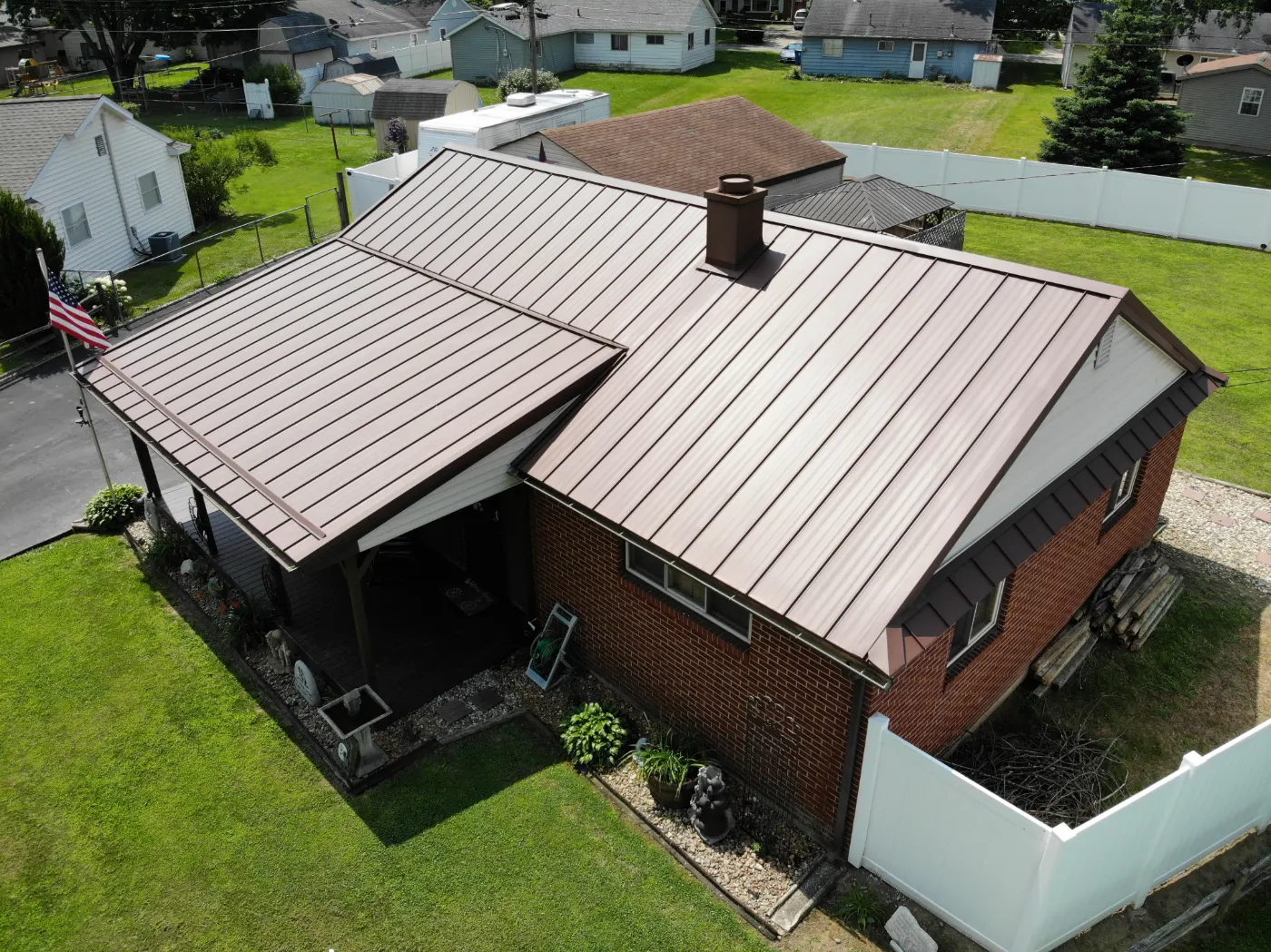 Manufacturer-certified roof installation in Sheridan